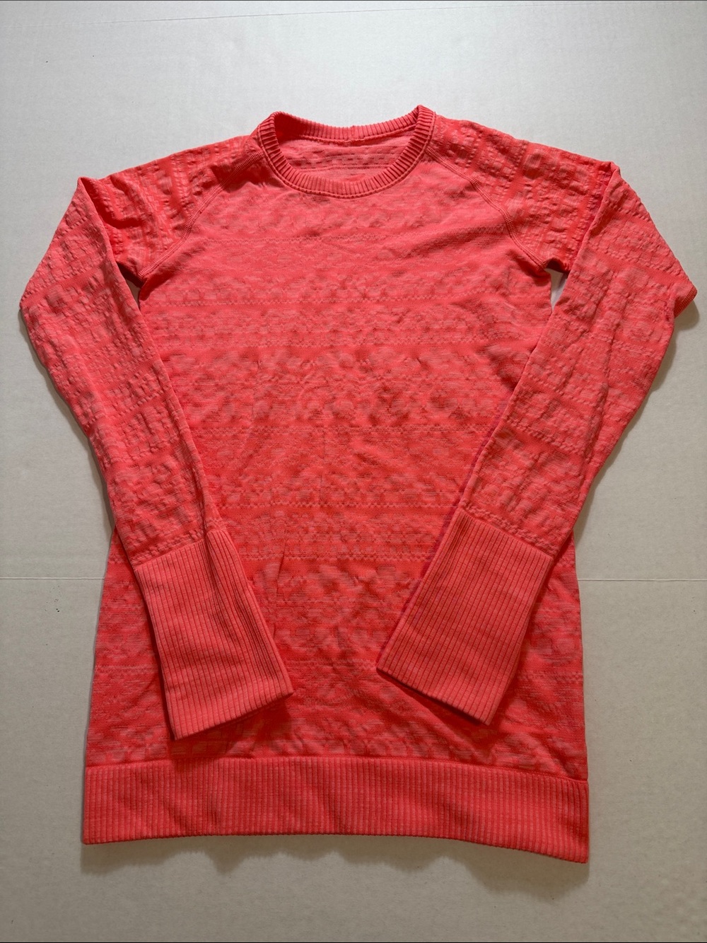 Lululemon Swiftly Rest Less Pullover